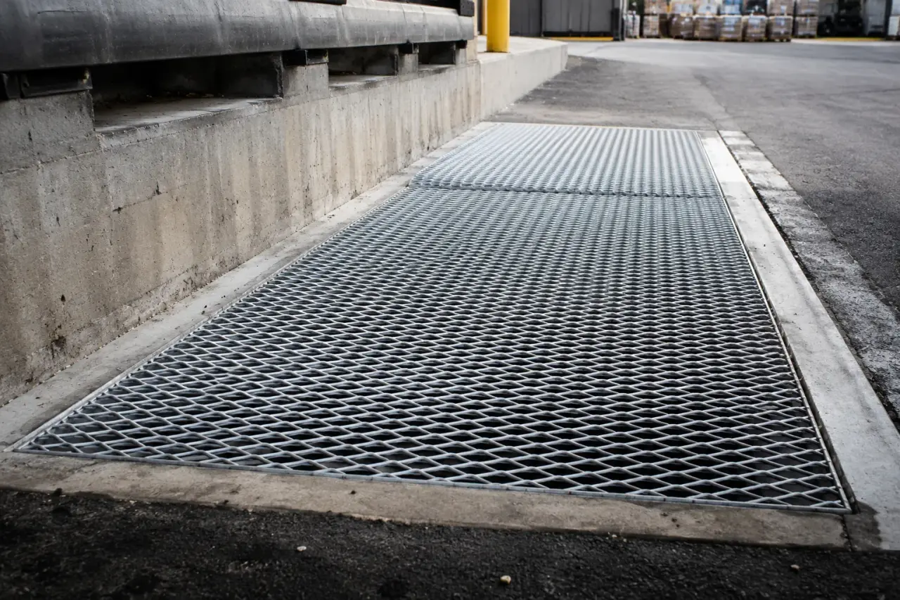Expanded Metal in Aurora: how a job gets scoped for Expanded Metal in Aurora