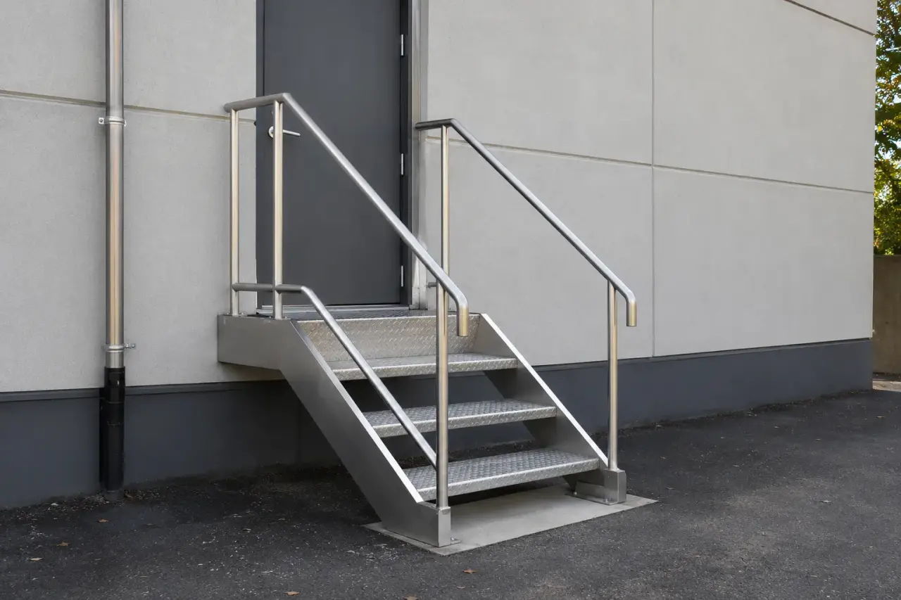 Completed Mobile Welding installation by The Grate Guys