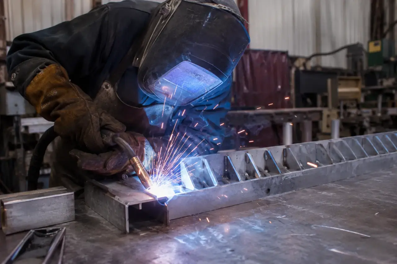 The Bradford market for serrated grating for Serrated Grating in Bradford
