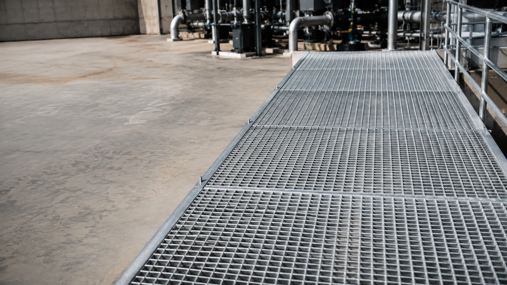 Steel Bar Grating in Maple, Ontario — fabricated and installed by The Grate Guys